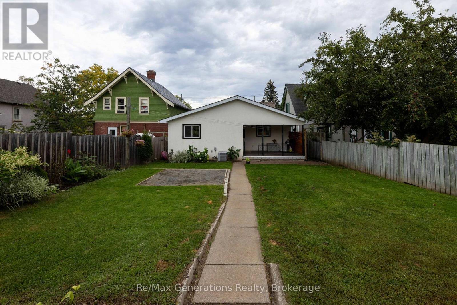 282 Algoma Street N, Thunder Bay, Ontario  P7A 5A6 - Photo 37 - X13790470