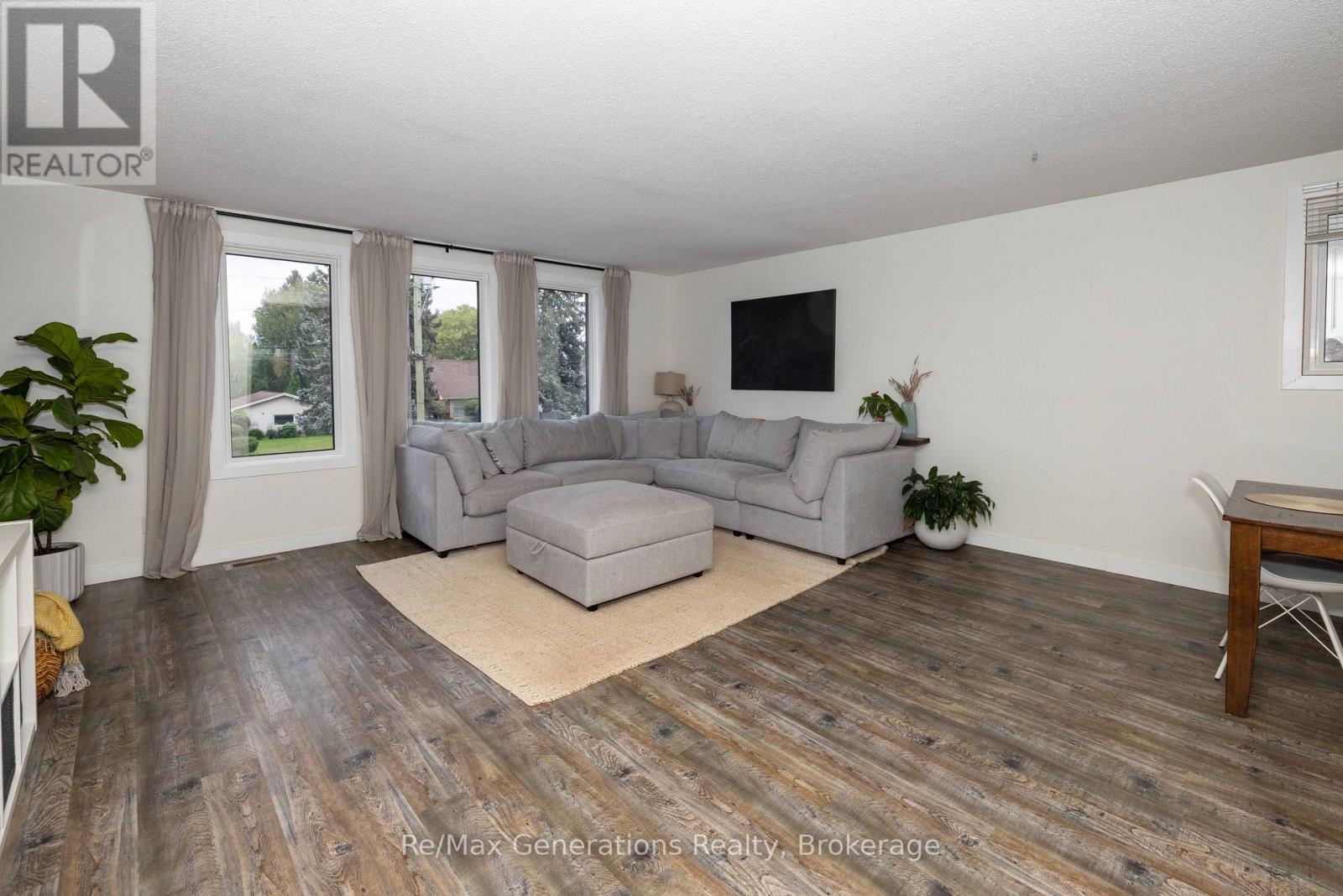 282 Algoma Street N, Thunder Bay, Ontario  P7A 5A6 - Photo 6 - X13790470