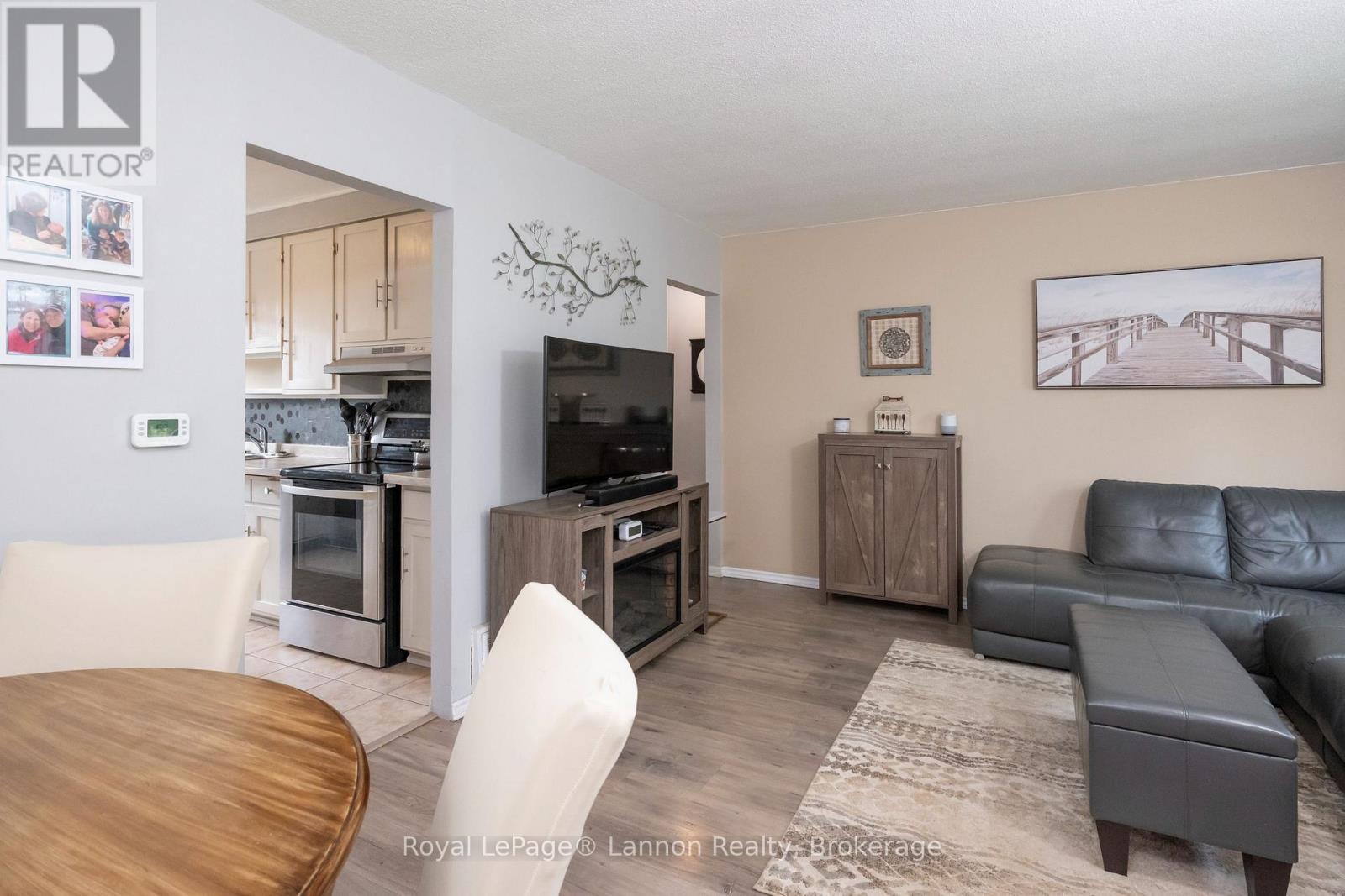859 Syndicate Avenue N, Thunder Bay, Ontario  P7C 3X6 - Photo 17 - X13790564