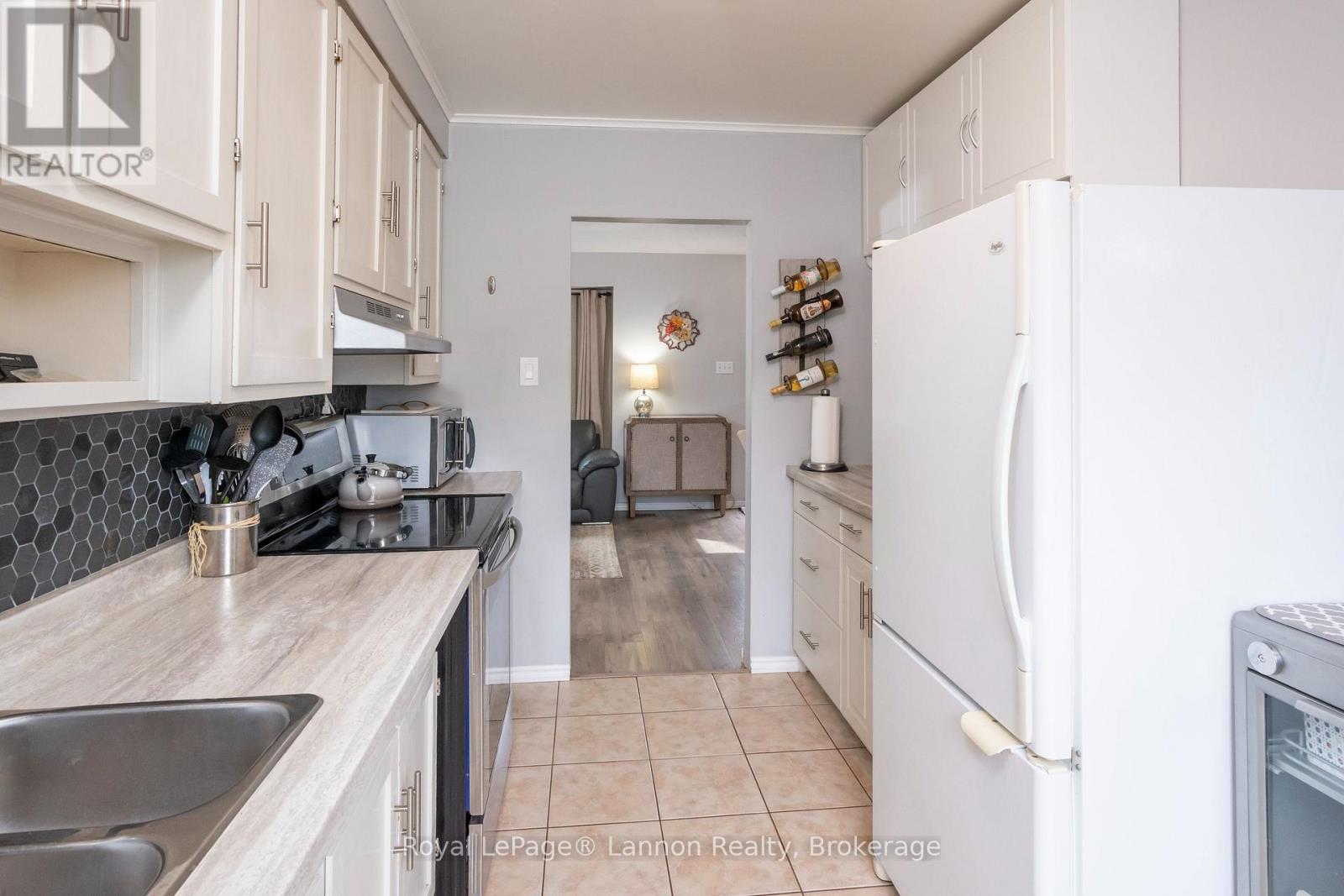 859 Syndicate Avenue N, Thunder Bay, Ontario  P7C 3X6 - Photo 22 - X13790564