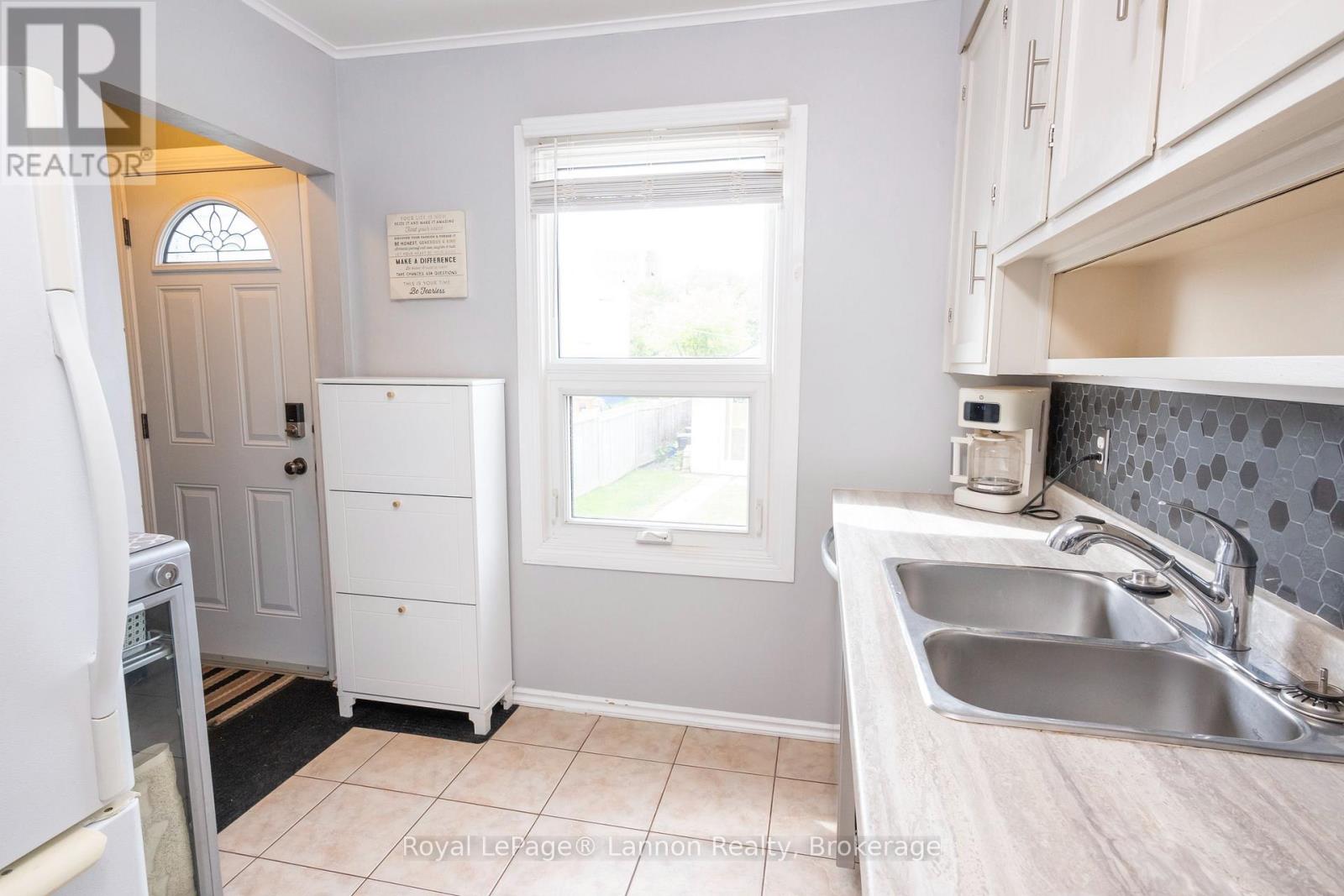 859 Syndicate Avenue N, Thunder Bay, Ontario  P7C 3X6 - Photo 23 - X13790564