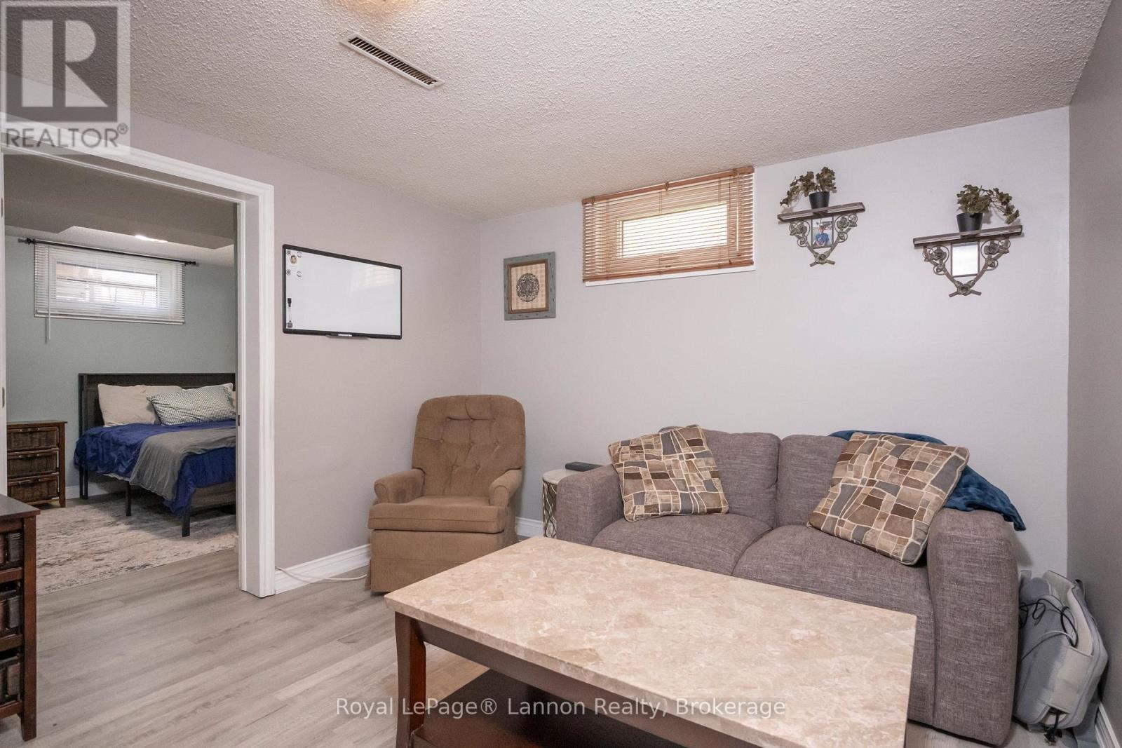 859 Syndicate Avenue N, Thunder Bay, Ontario  P7C 3X6 - Photo 40 - X13790564