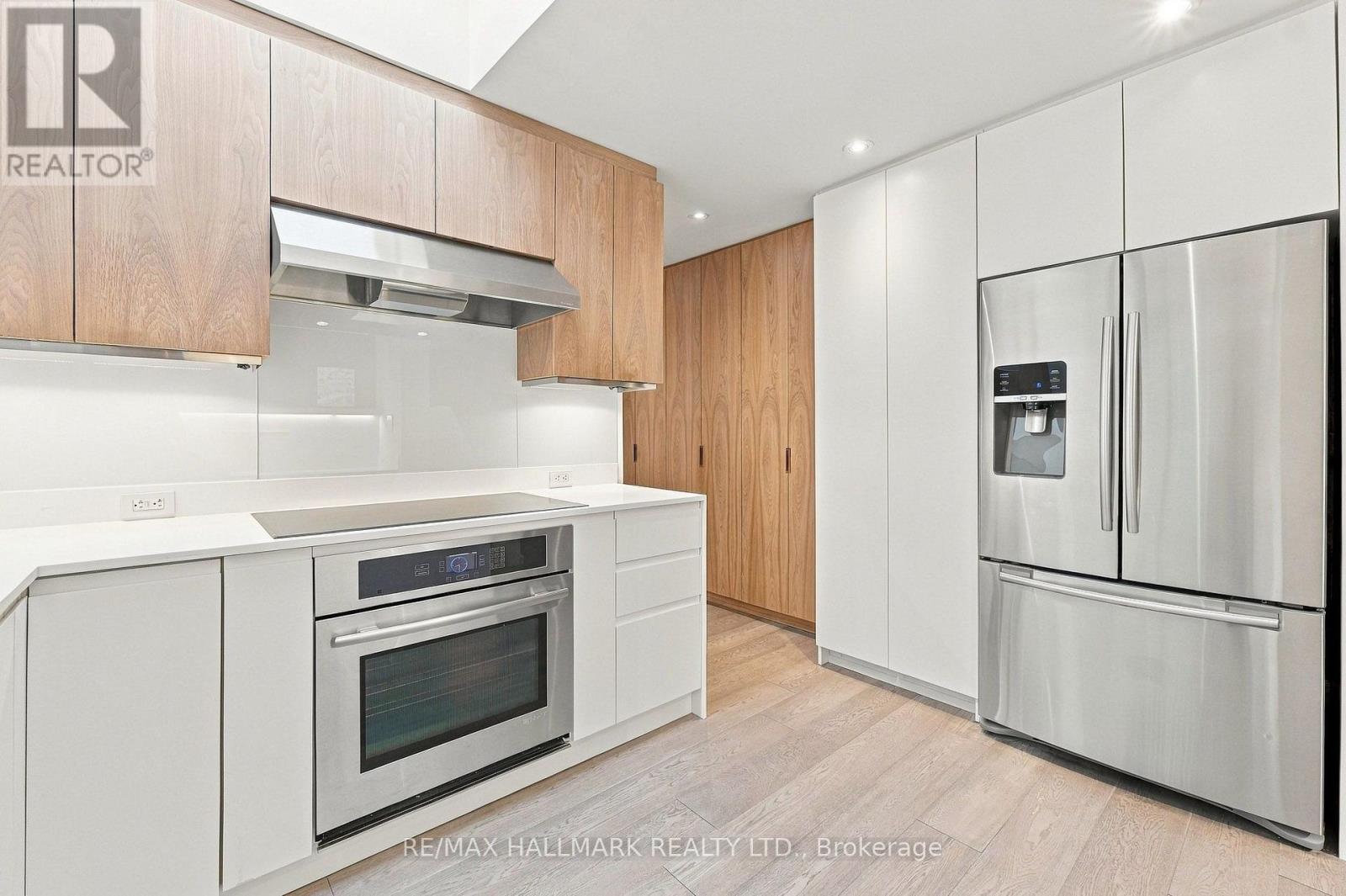 10 Earl Street, Toronto, Ontario  M4Y 1M3 - Photo 22 - C13785794