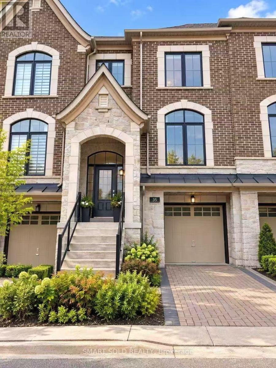 35 DUNCOMBE LANE, Richmond Hill, Ontario