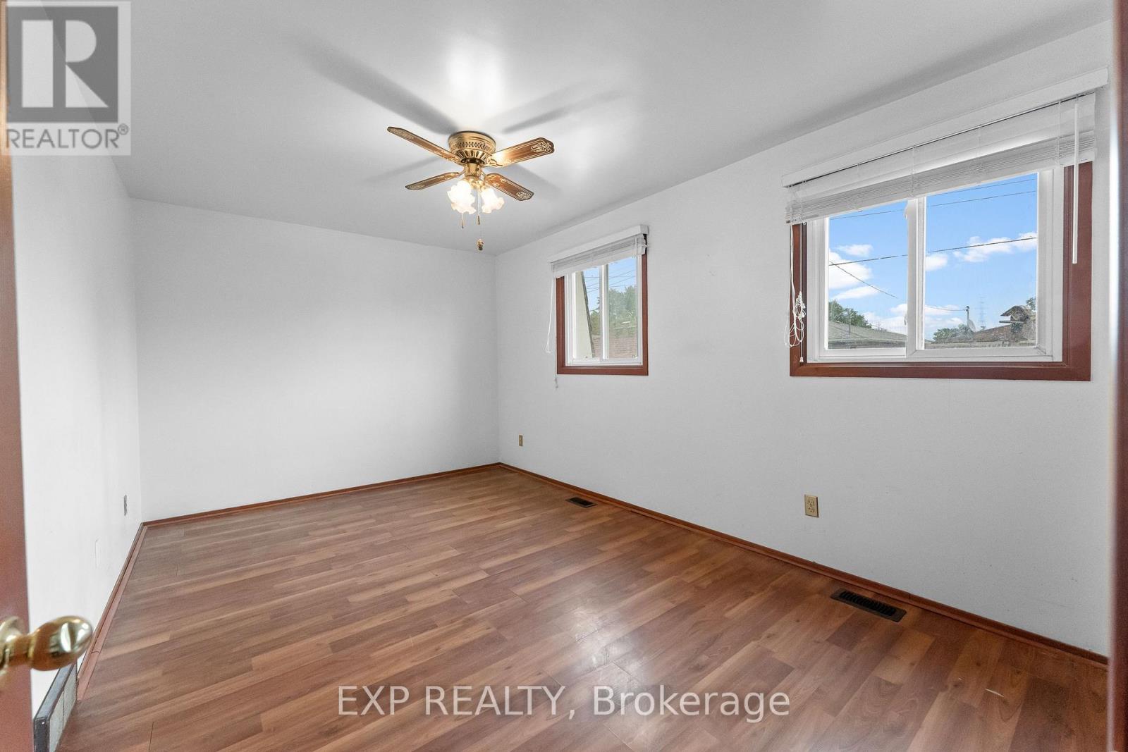 23 Classic Avenue, Welland, Ontario  L3B 1P3 - Photo 10 - X13743274