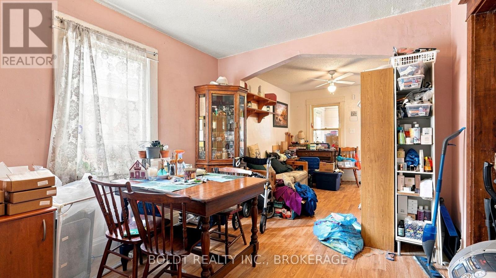 53 Carlton Street, St. Catharines, Ontario  L2R 1P7 - Photo 24 - X13753134