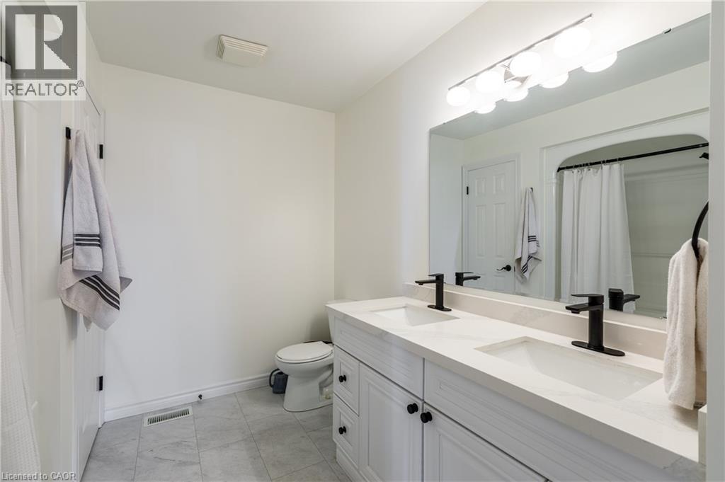 907 Doon Village Road, Kitchener, Ontario  N2P 1A1 - Photo 18 - 40863851