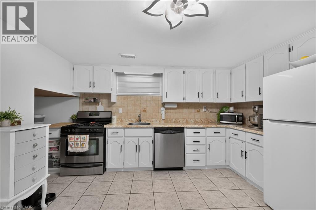 7 Glen Allen Drive, Stoney Creek, Ontario  L8G 3A3 - Photo 22 - 40862079
