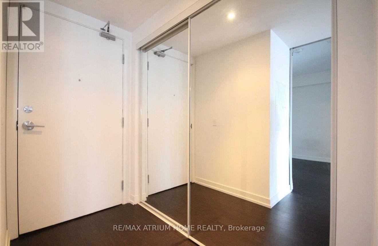 1517 - 85 Wood Street, Toronto, Ontario  M4Y 0E8 - Photo 3 - C13790426