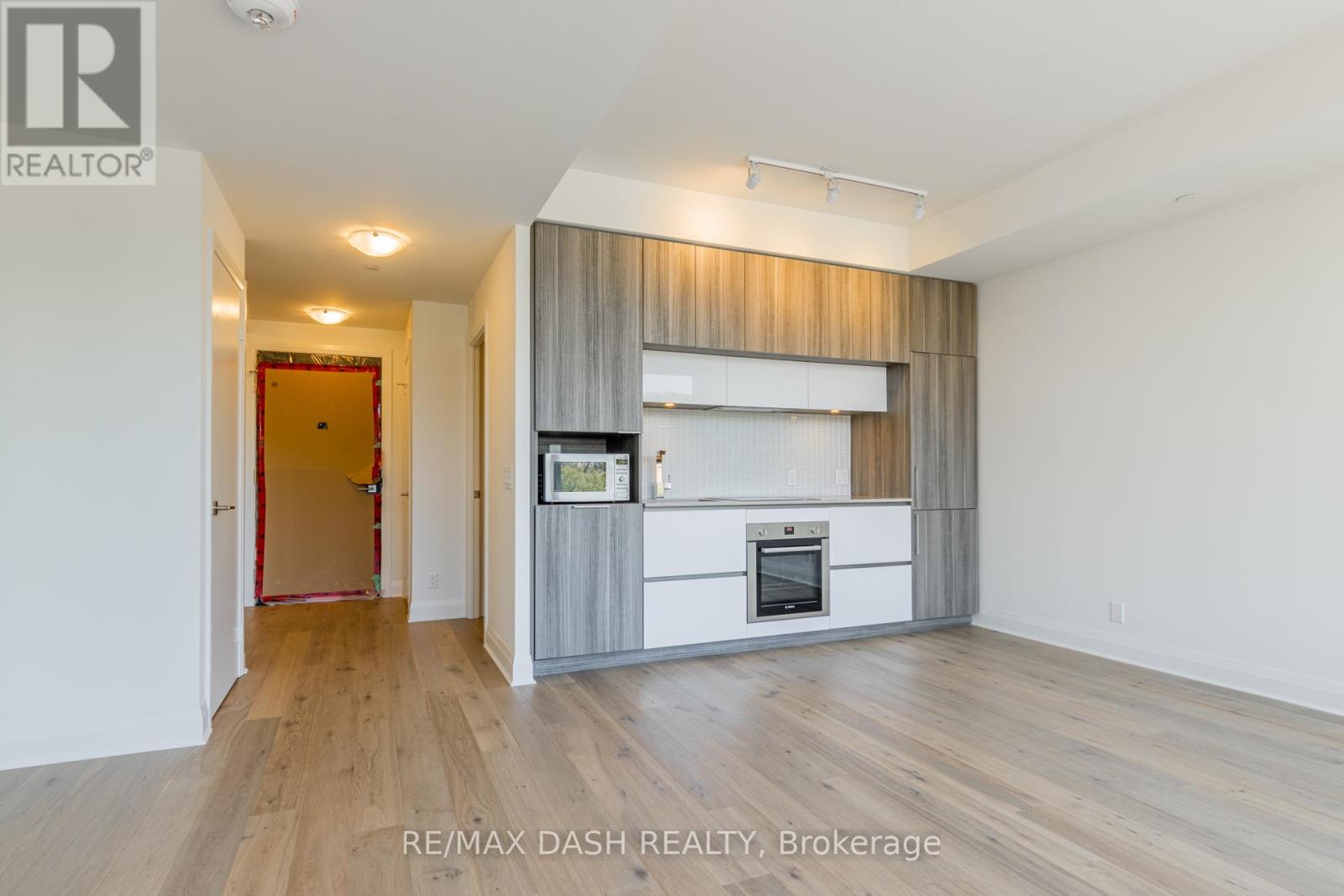 310 - 151 Avenue Road, Toronto, Ontario  M5R 2H7 - Photo 14 - C13790478