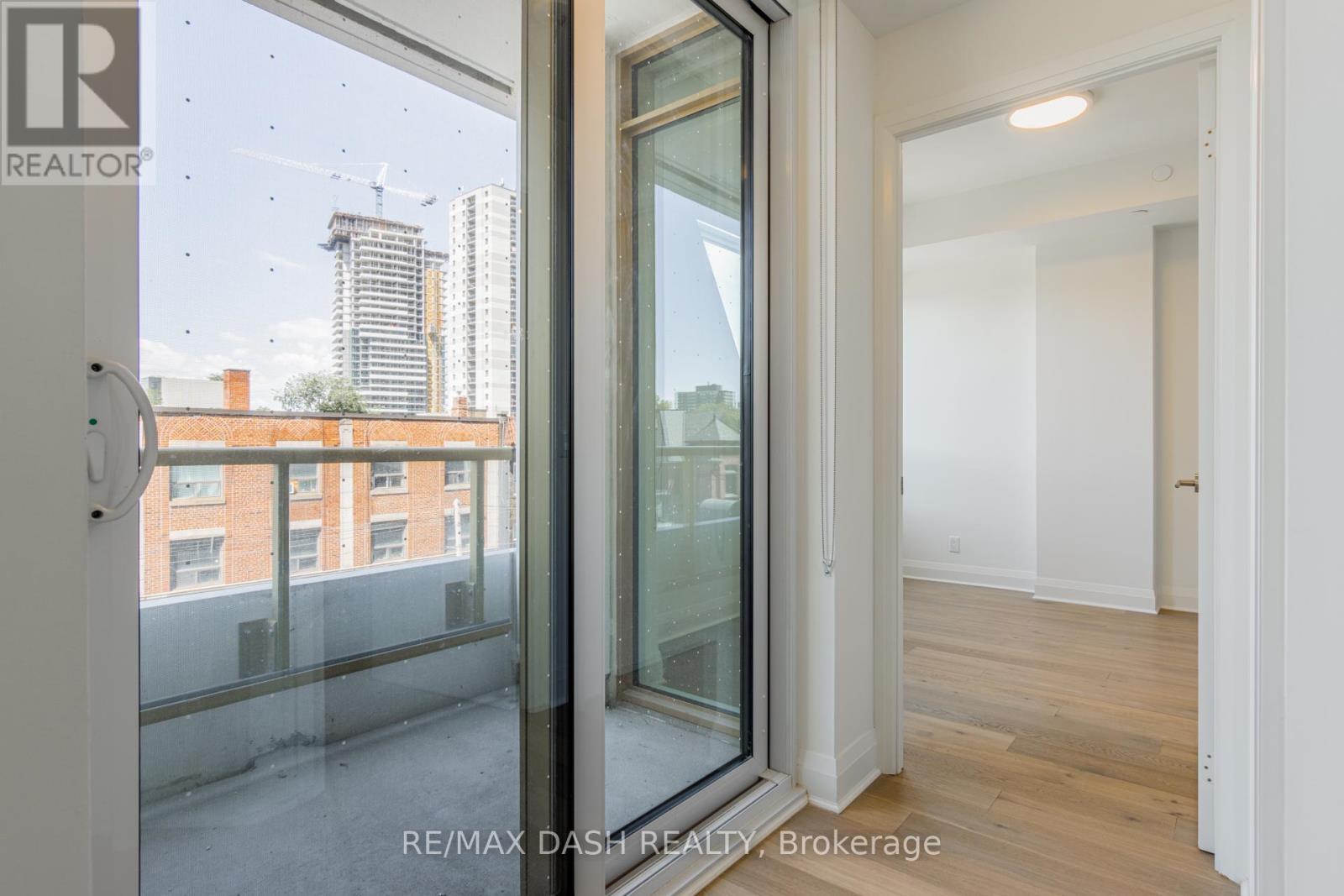 310 - 151 Avenue Road, Toronto, Ontario  M5R 2H7 - Photo 21 - C13790478