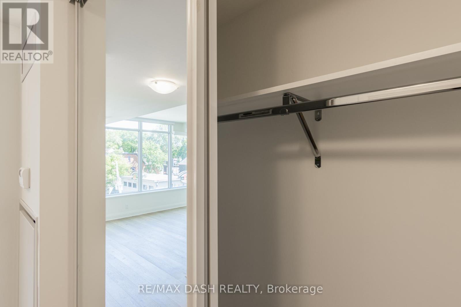 310 - 151 Avenue Road, Toronto, Ontario  M5R 2H7 - Photo 25 - C13790478
