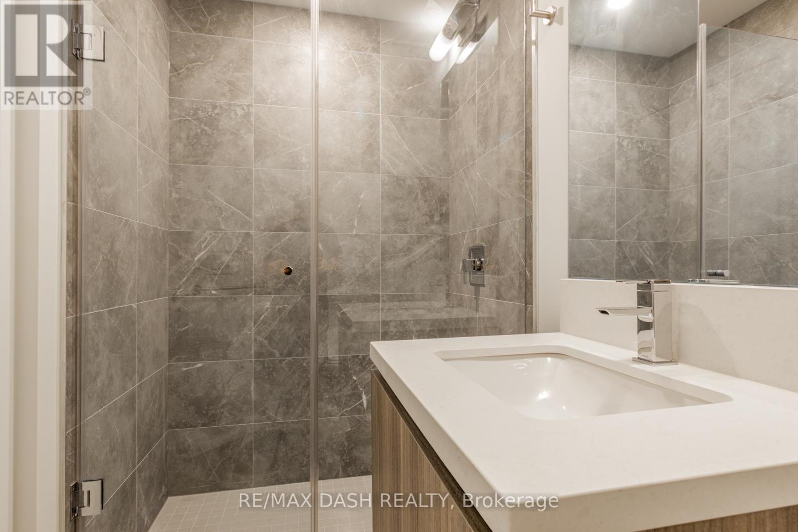 310 - 151 Avenue Road, Toronto, Ontario  M5R 2H7 - Photo 27 - C13790478