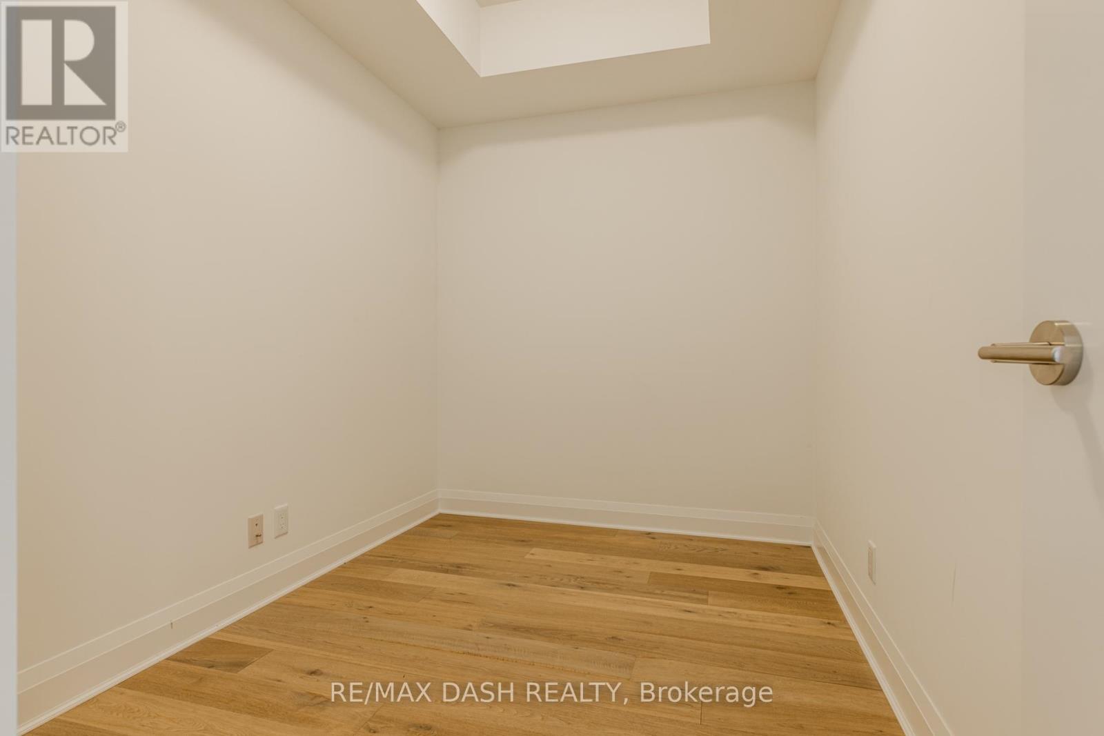 310 - 151 Avenue Road, Toronto, Ontario  M5R 2H7 - Photo 29 - C13790478