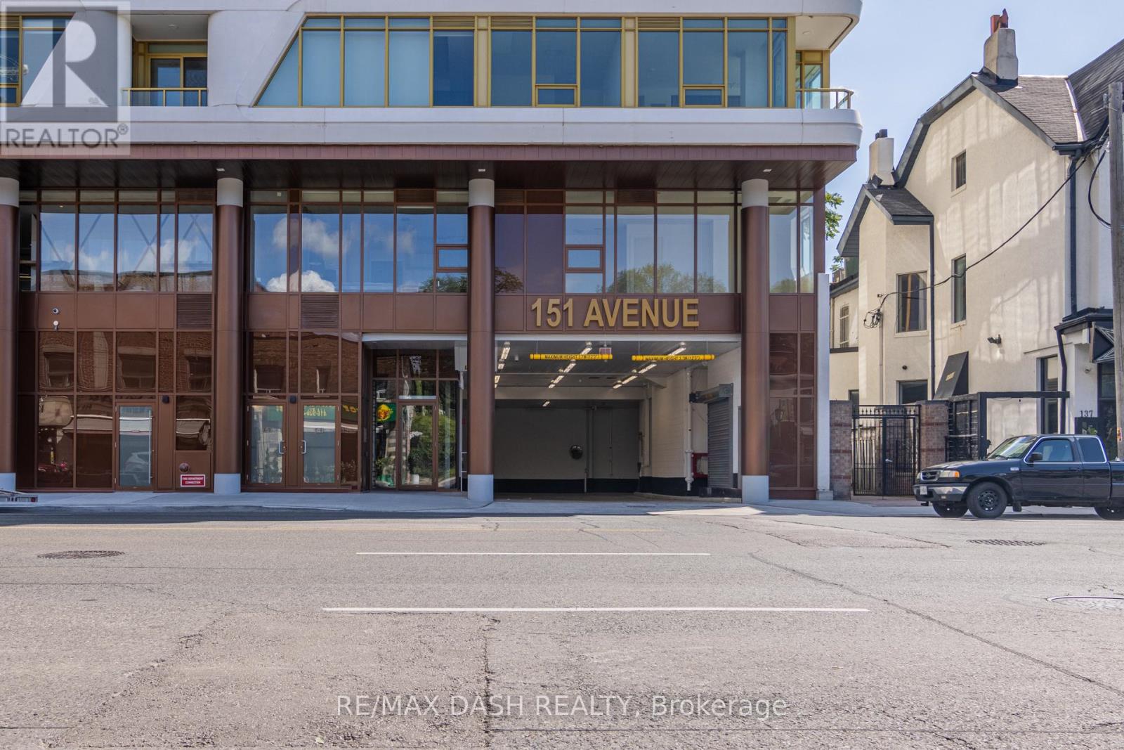 310 - 151 Avenue Road, Toronto, Ontario  M5R 2H7 - Photo 4 - C13790478