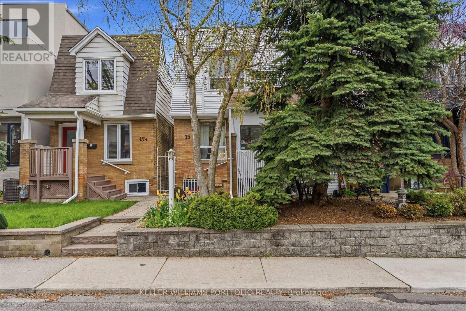 15 MYRTLE AVENUE, toronto (south riverdale), Ontario