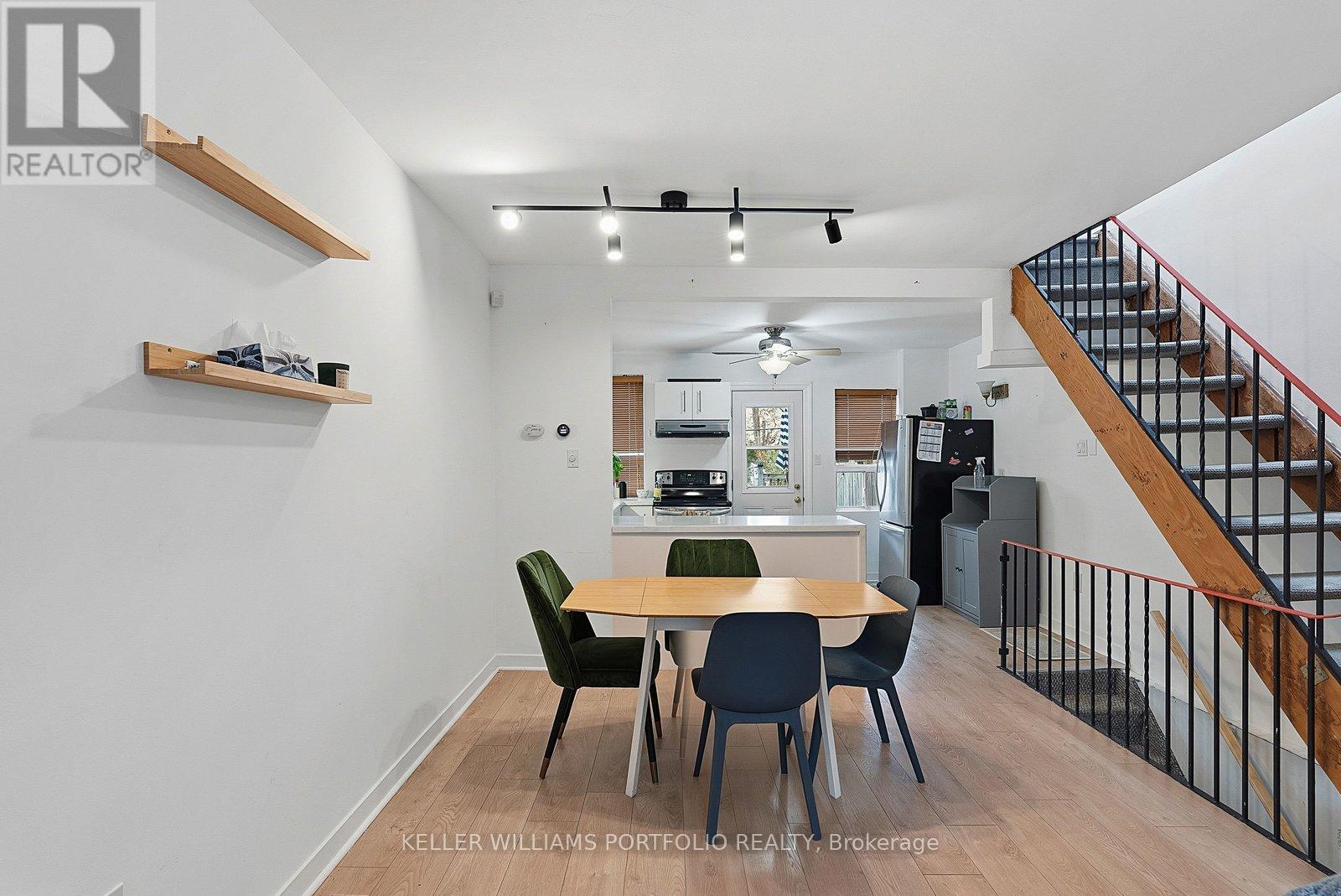 15 Myrtle Avenue, Toronto (South Riverdale), Ontario  M4M 2A3 - Photo 11 - E13790526