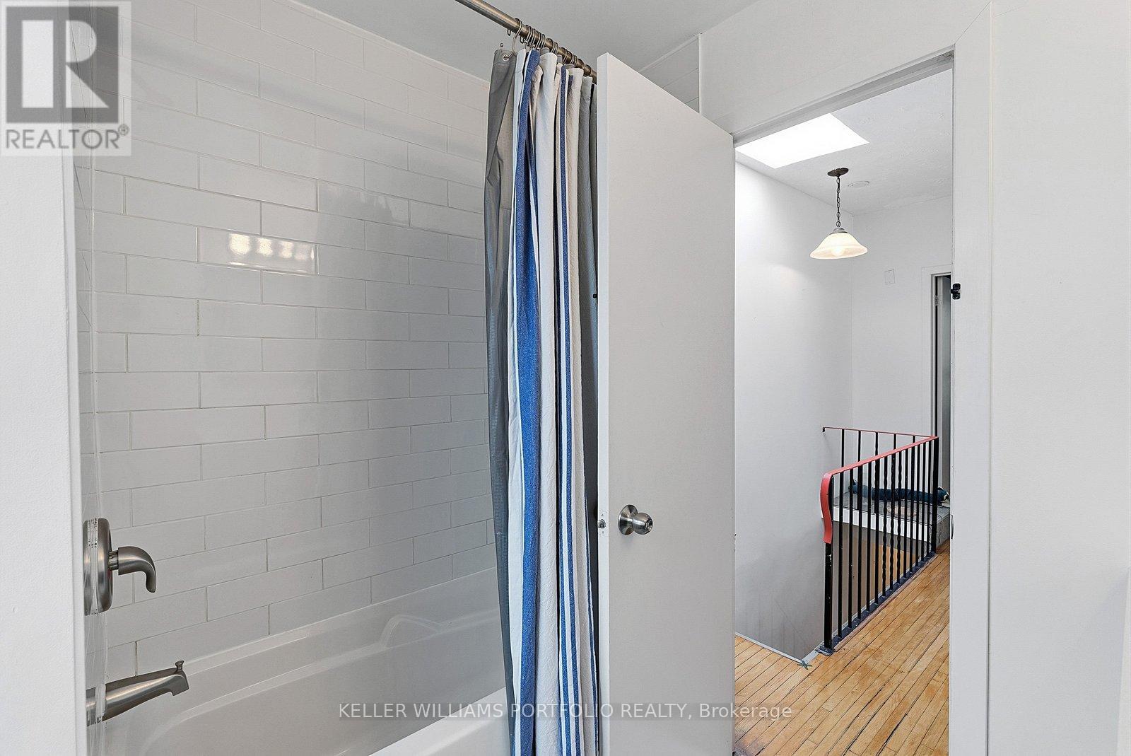 15 Myrtle Avenue, Toronto (South Riverdale), Ontario  M4M 2A3 - Photo 25 - E13790526