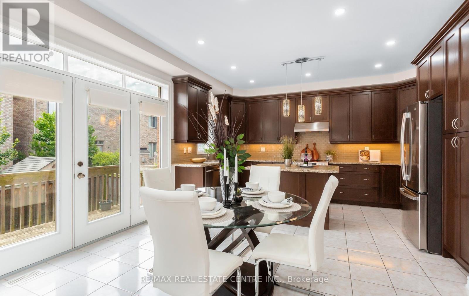 4640 Erwin Road, Burlington, Ontario  L7M 0L6 - Photo 15 - W13790436