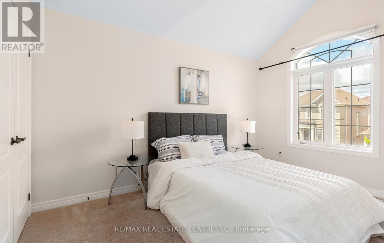 4640 Erwin Road, Burlington, Ontario  L7M 0L6 - Photo 35 - W13790436