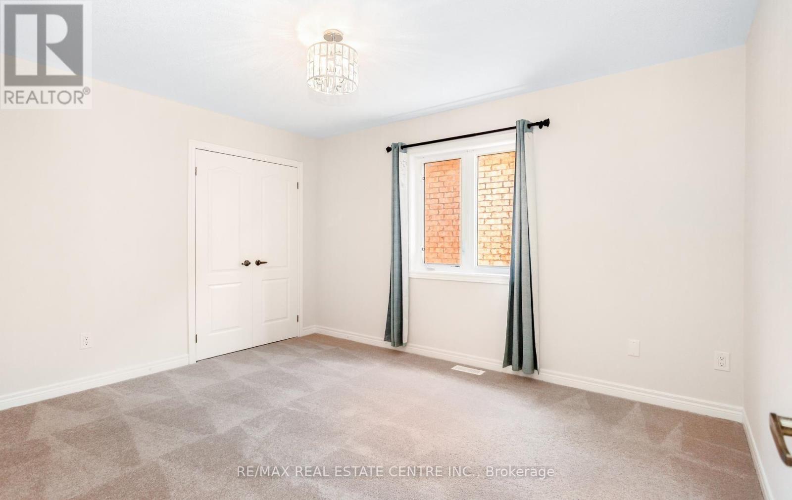 4640 Erwin Road, Burlington, Ontario  L7M 0L6 - Photo 37 - W13790436