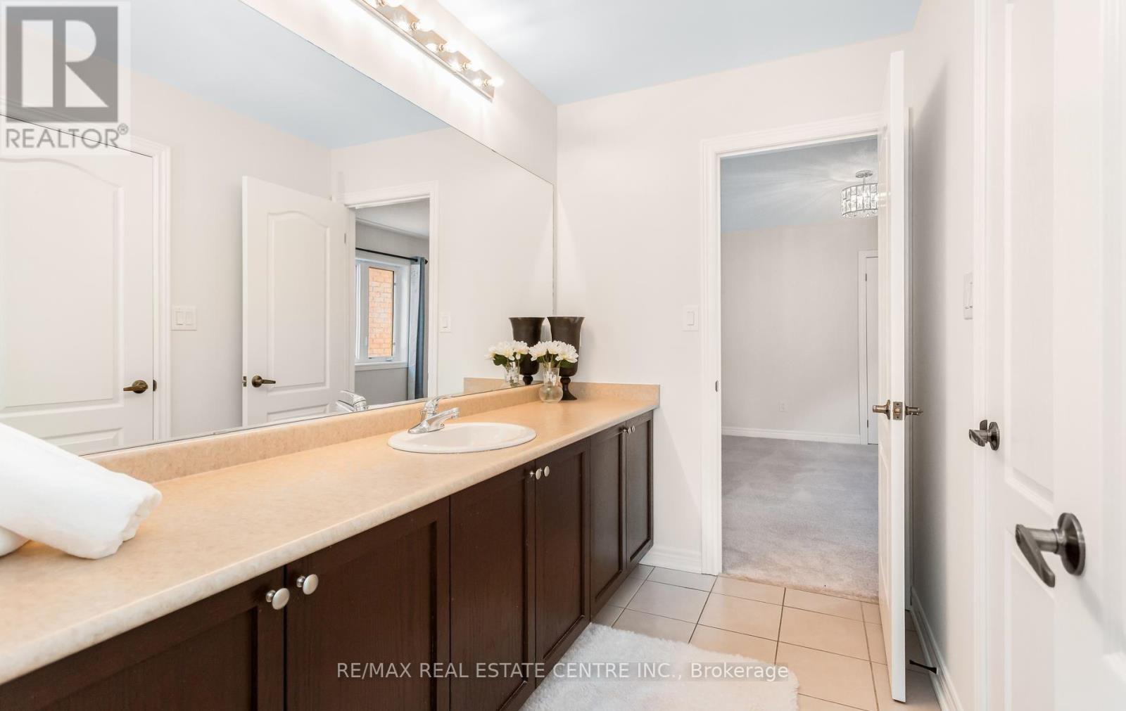 4640 Erwin Road, Burlington, Ontario  L7M 0L6 - Photo 39 - W13790436