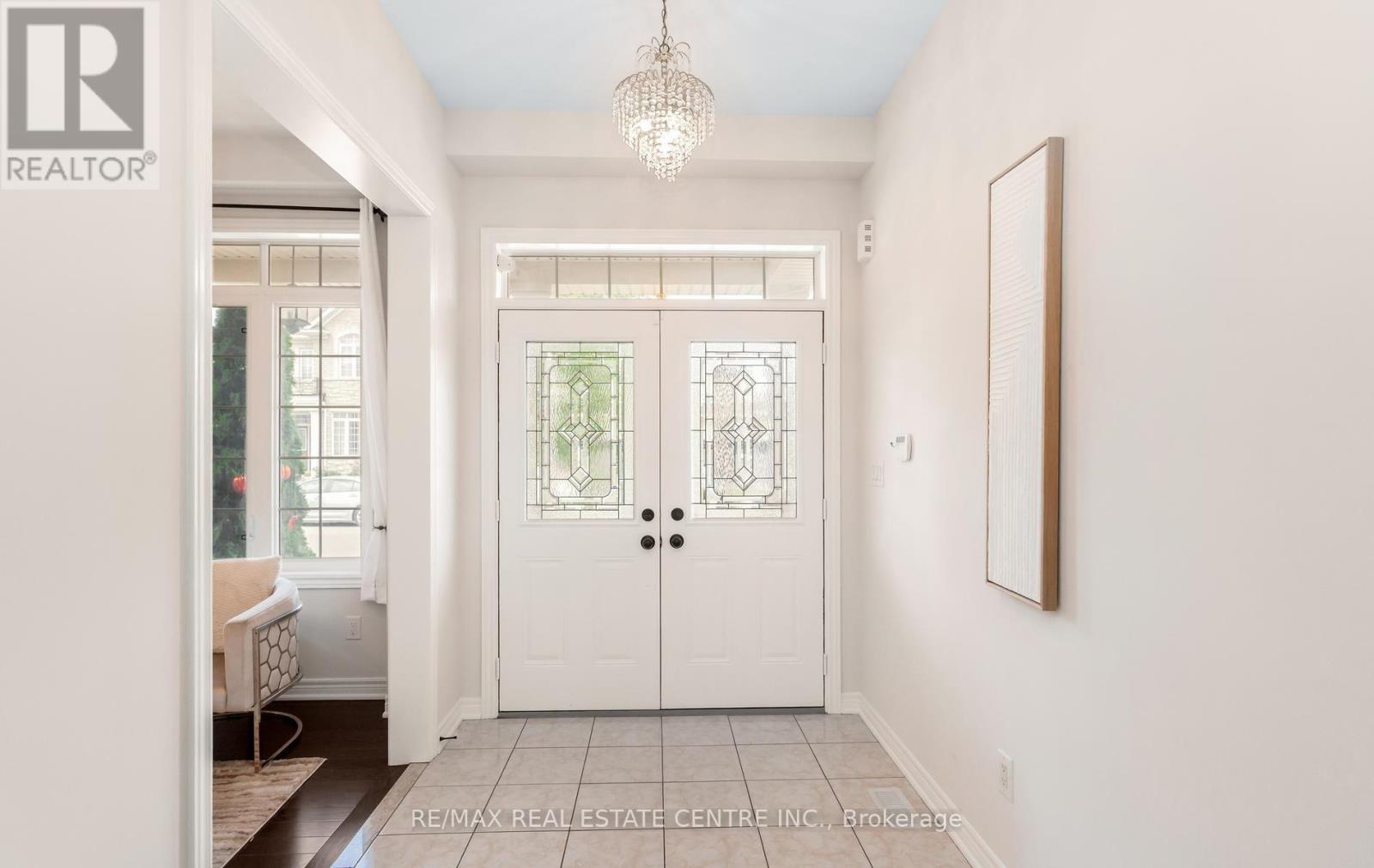 4640 Erwin Road, Burlington, Ontario  L7M 0L6 - Photo 4 - W13790436
