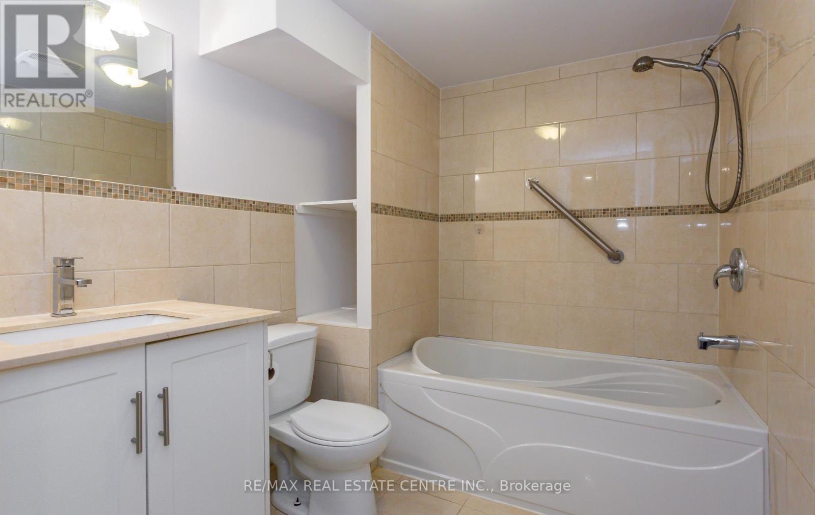 4640 Erwin Road, Burlington, Ontario  L7M 0L6 - Photo 47 - W13790436
