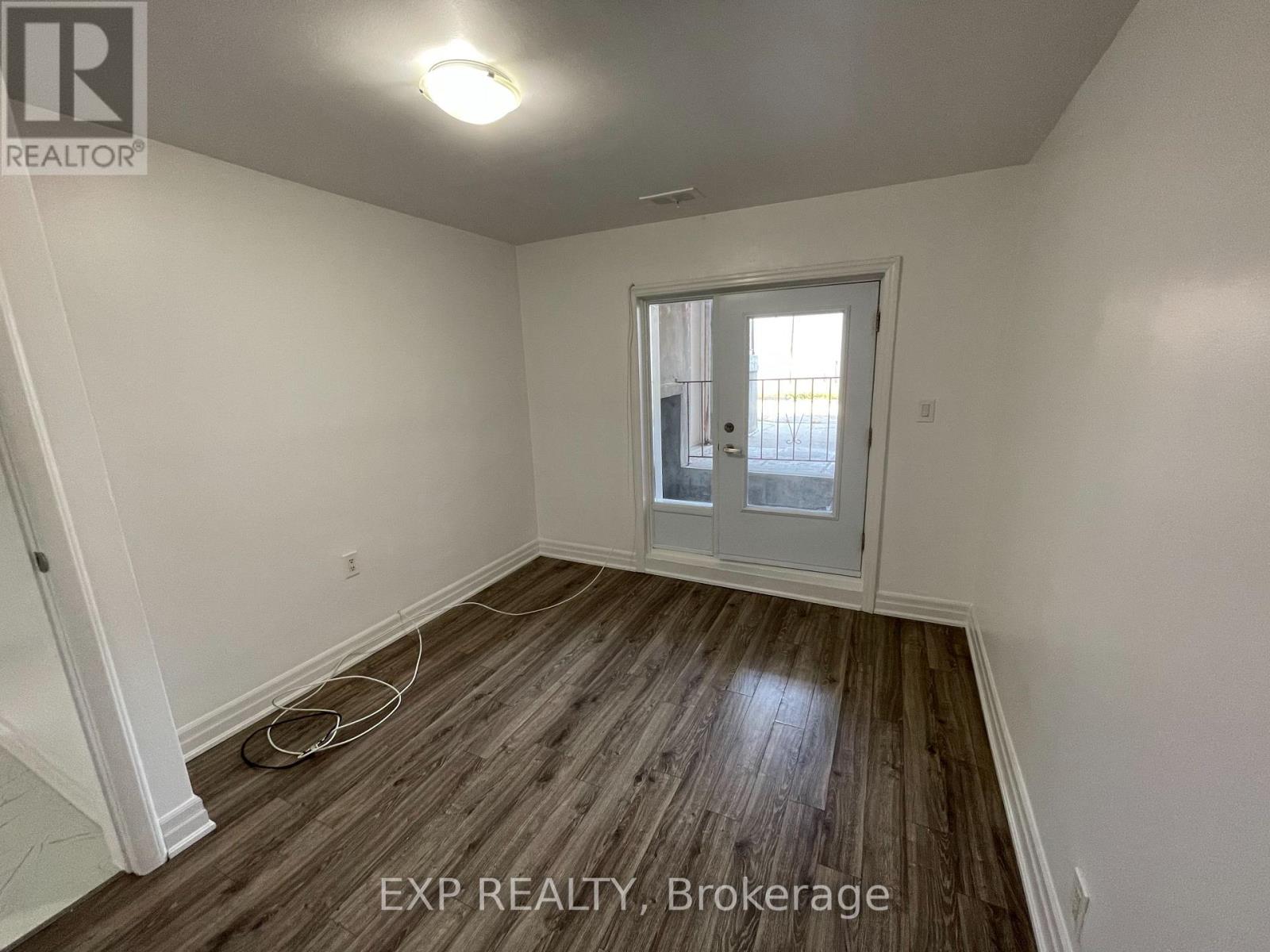41 Bloem Avenue, Toronto (Caledonia-Fairbank), Ontario  M6E 1S2 - Photo 24 - W13790508