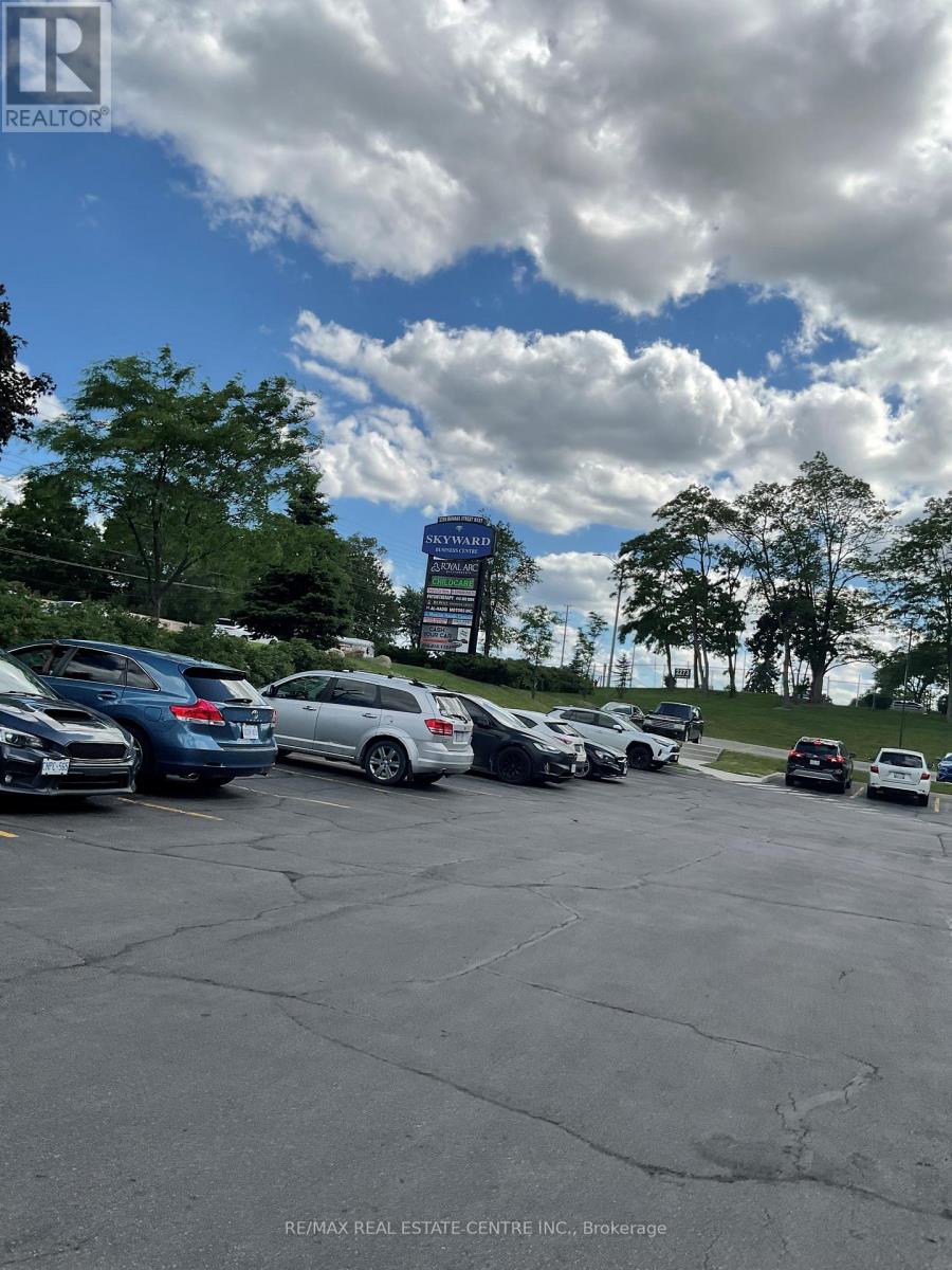 317 - 2255 Dundas Street W, Mississauga, Ontario  L5K 1R6 - Photo 2 - W13790512