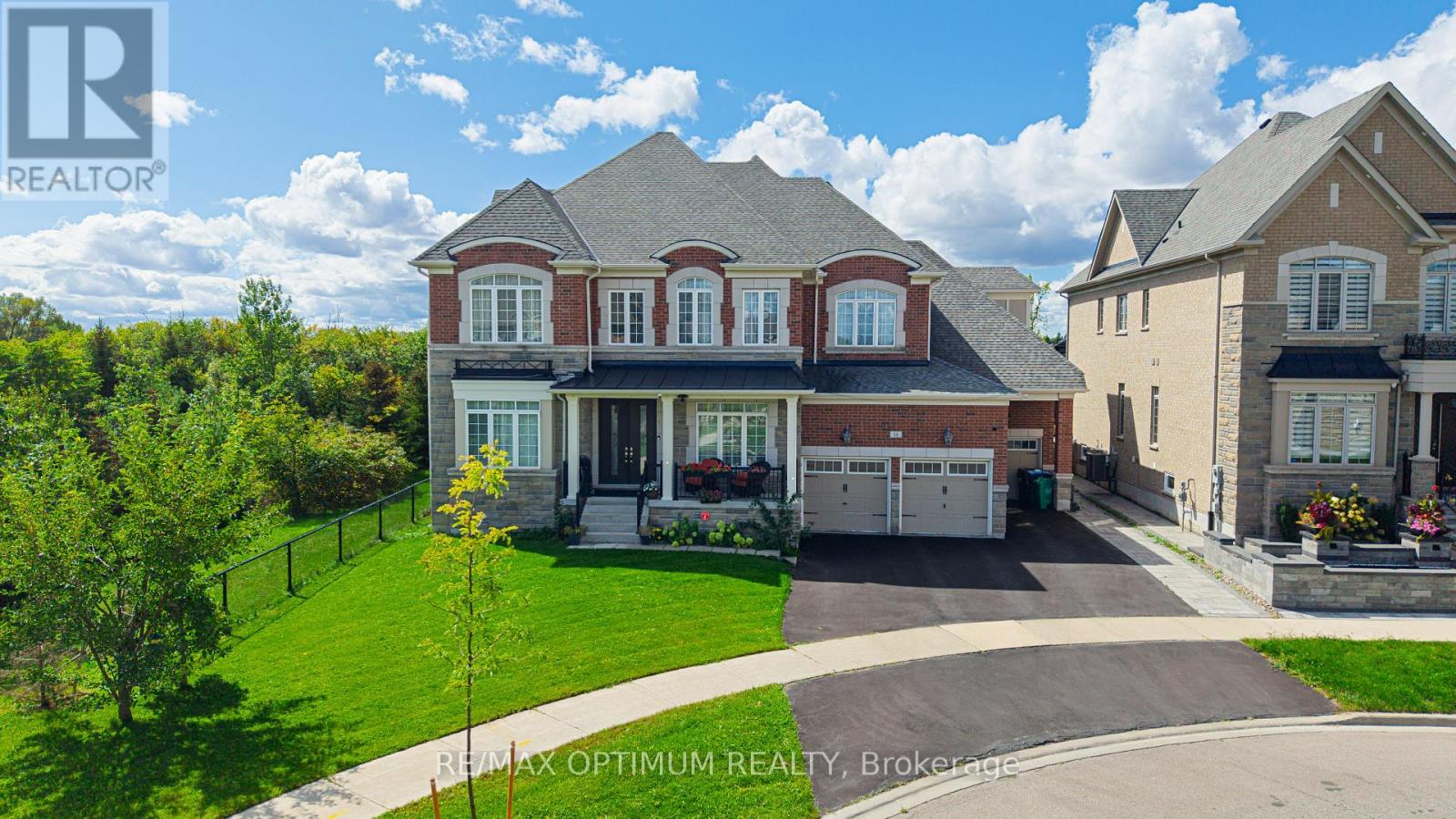 16 LAYTON STREET, brampton (toronto gore rural estate), Ontario