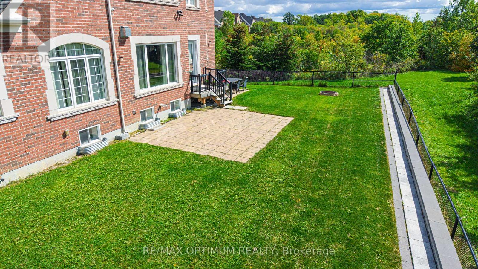 16 Layton Street, Brampton, Ontario  L6P 4H4 - Photo 37 - W13790622