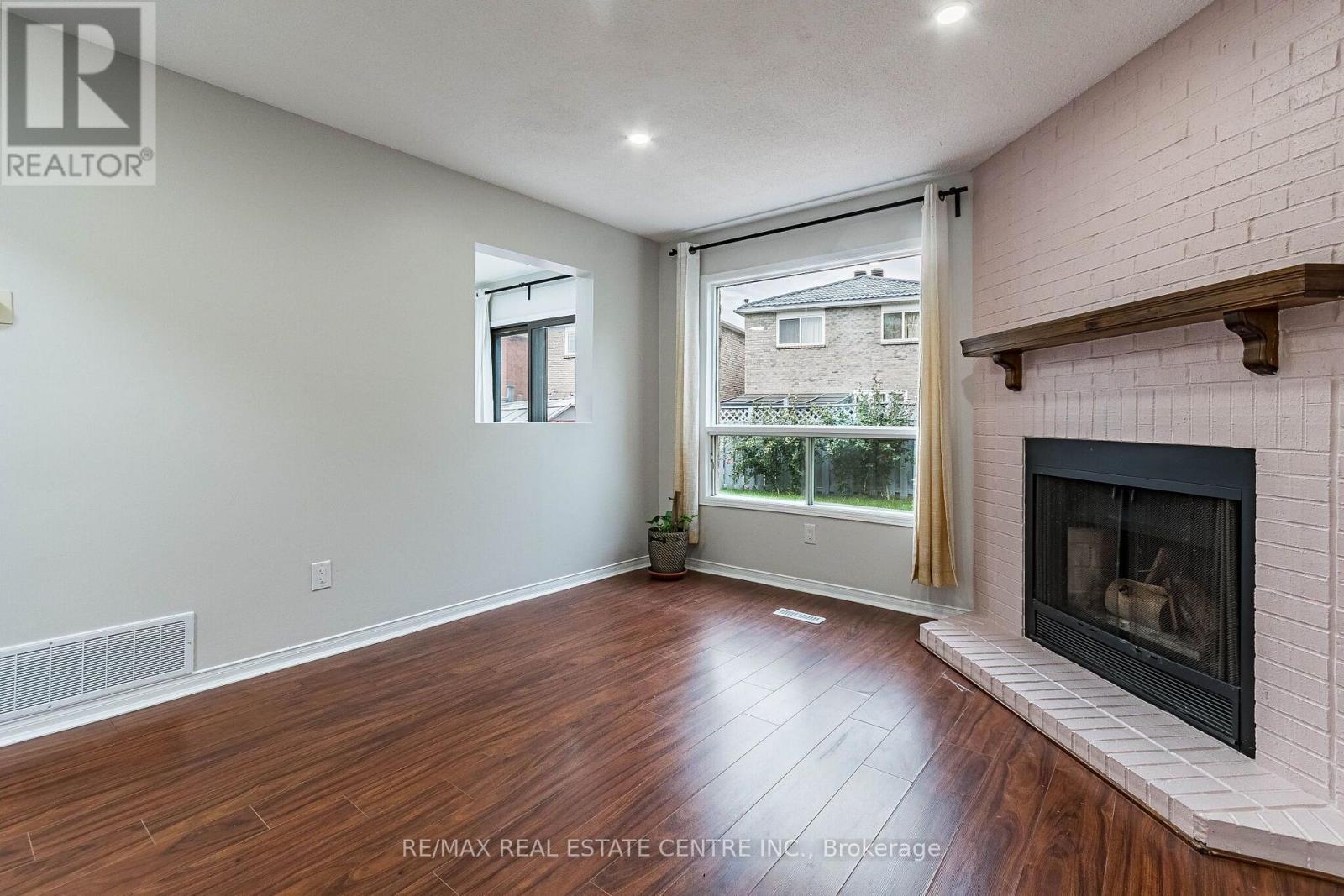 20 Dupont Court, Brampton, Ontario  L6Y 3R5 - Photo 14 - W13790652