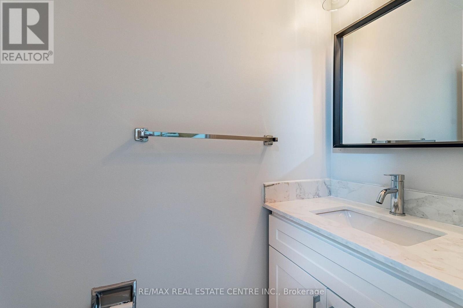 20 Dupont Court, Brampton, Ontario  L6Y 3R5 - Photo 20 - W13790652