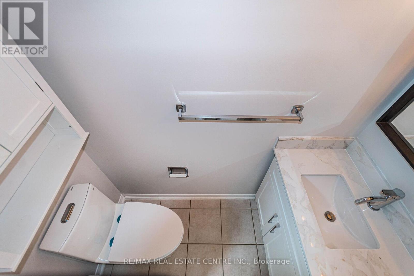 20 Dupont Court, Brampton, Ontario  L6Y 3R5 - Photo 21 - W13790652