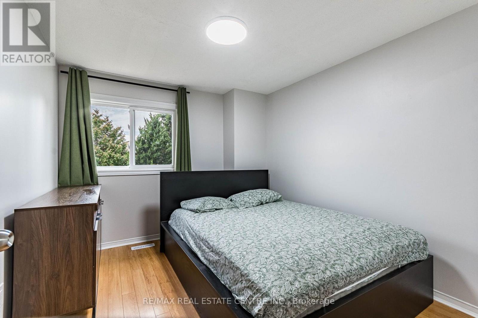 20 Dupont Court, Brampton, Ontario  L6Y 3R5 - Photo 30 - W13790652