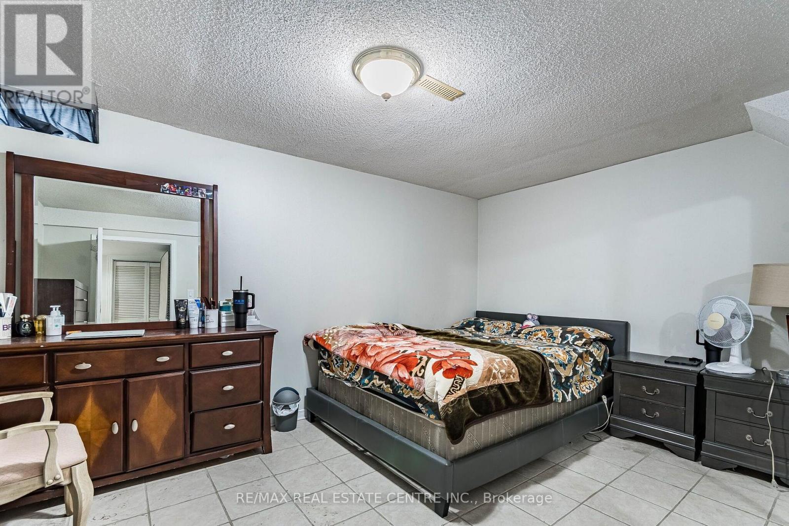20 Dupont Court, Brampton, Ontario  L6Y 3R5 - Photo 41 - W13790652