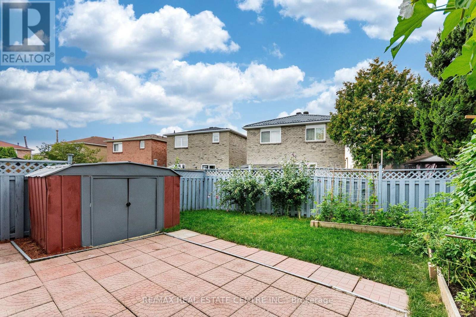 20 Dupont Court, Brampton, Ontario  L6Y 3R5 - Photo 45 - W13790652