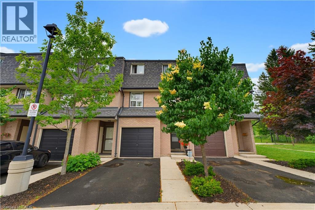138 BLACKHORNE Drive Unit# 4, Kitchener, Ontario