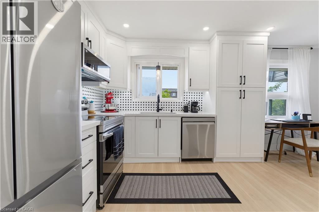 138 Blackhorne Drive Unit# 4, Kitchener, Ontario  N2E 1Z3 - Photo 11 - 40863591
