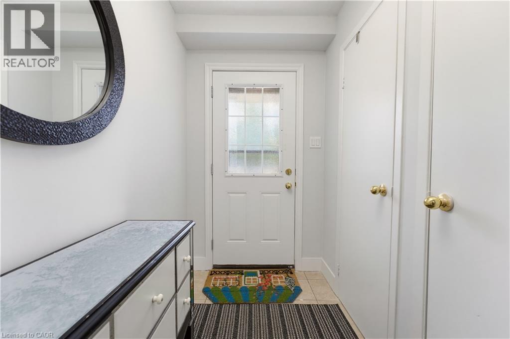 138 Blackhorne Drive Unit# 4, Kitchener, Ontario  N2E 1Z3 - Photo 6 - 40863591