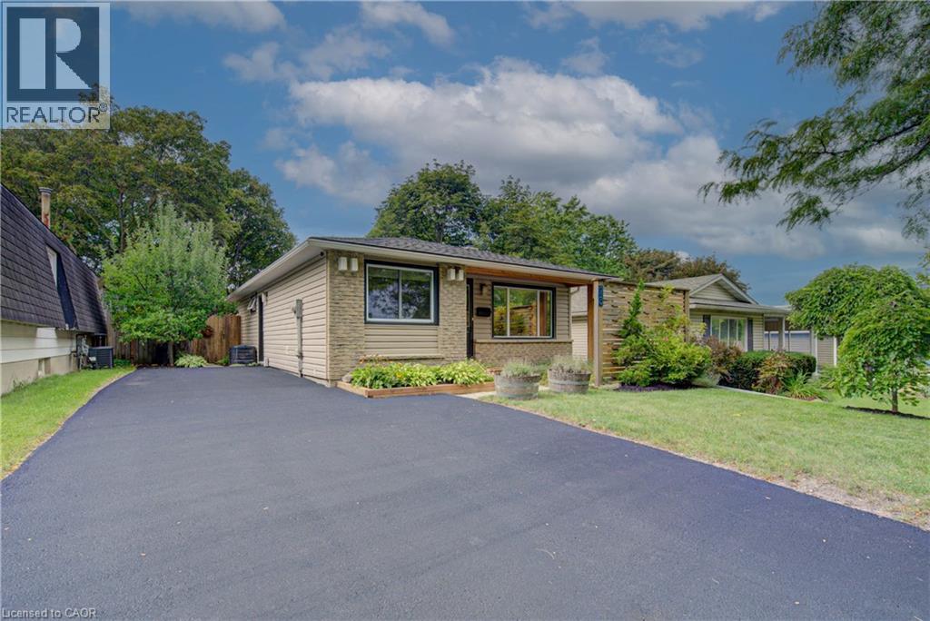 73 CHRISTOPHER Drive, Waterloo, Ontario