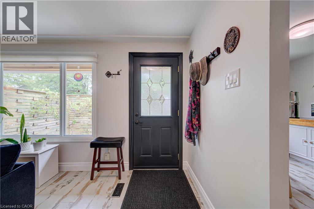 73 Christopher Drive, Waterloo, Ontario  N2J 4J6 - Photo 7 - 40863390