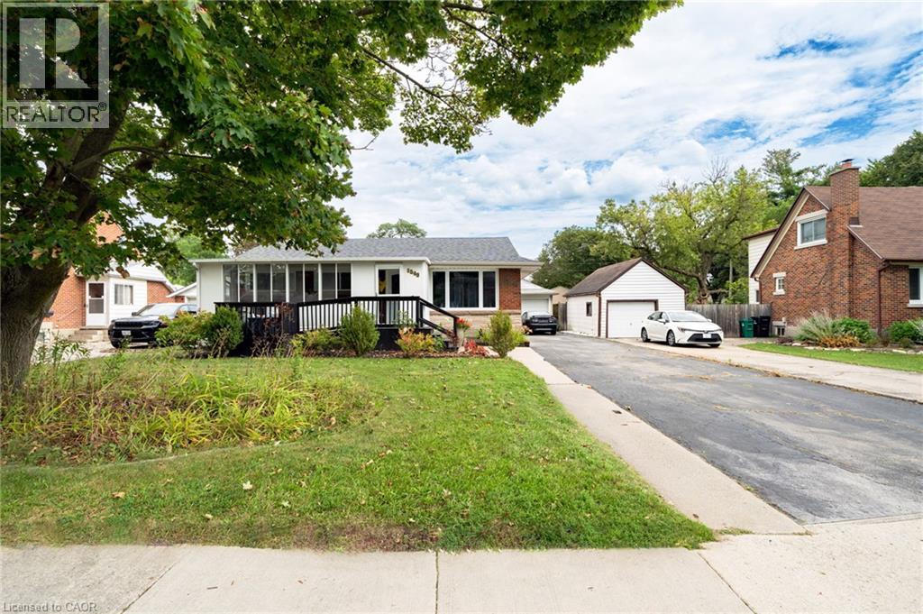 1549 Concession Road, Cambridge, Ontario  N3H 4M1 - Photo 4 - 40860946