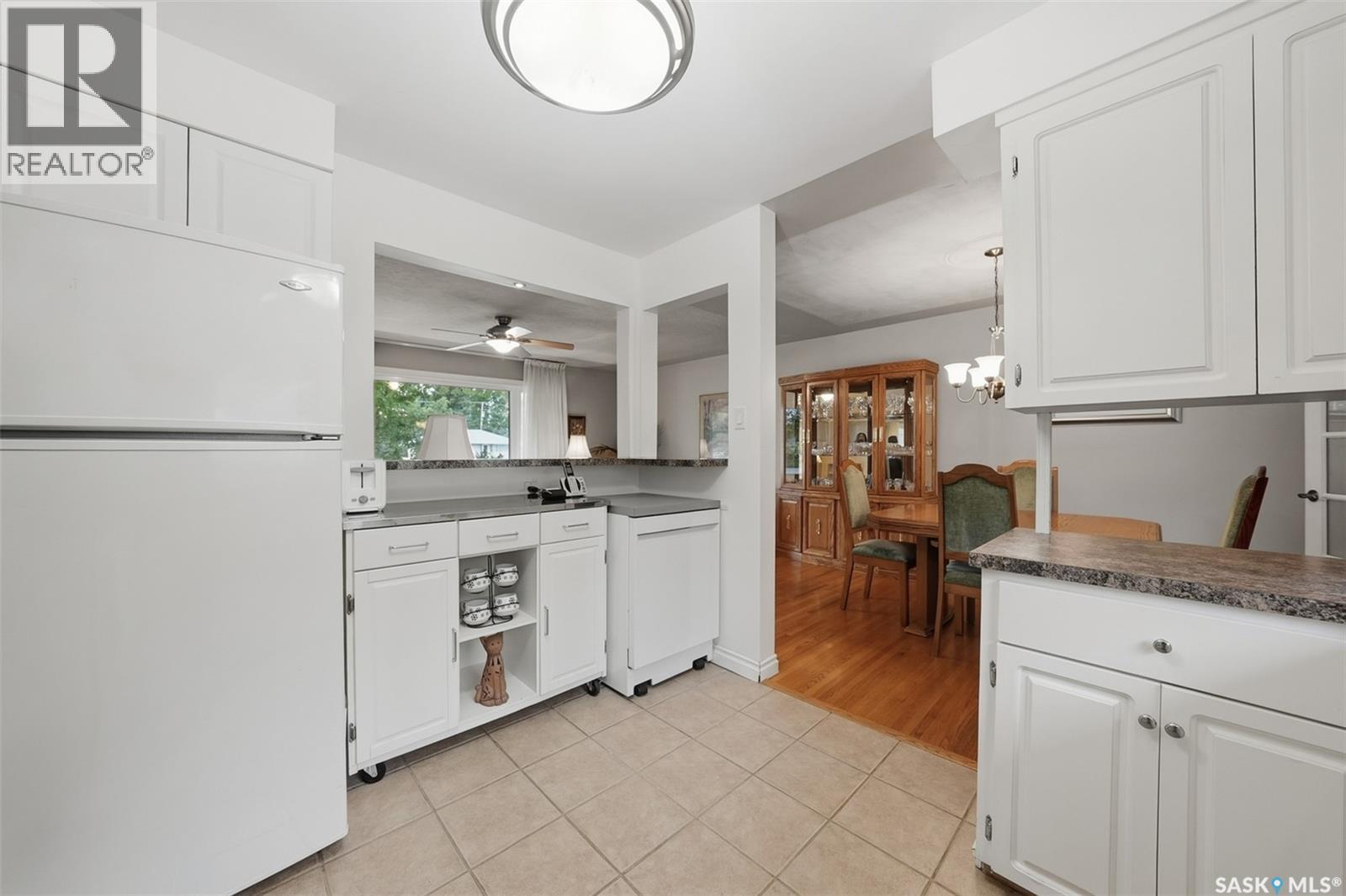 2809 Clarence Avenue S, Saskatoon, Saskatchewan  S7J 1M7 - Photo 10 - SK048482