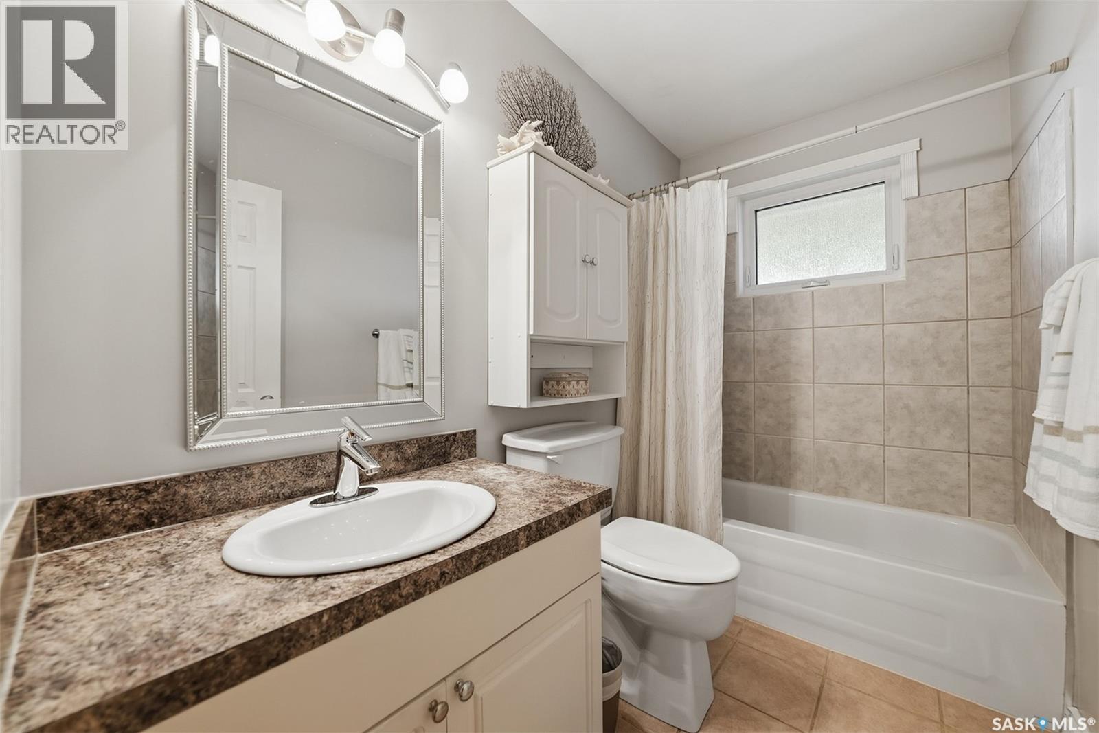 2809 Clarence Avenue S, Saskatoon, Saskatchewan  S7J 1M7 - Photo 18 - SK048482