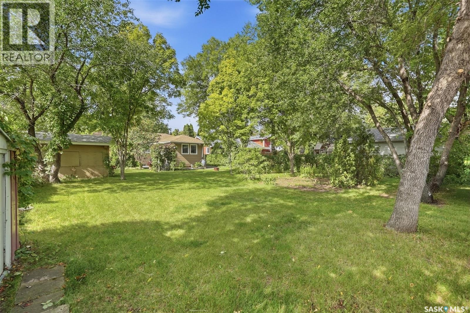2809 Clarence Avenue S, Saskatoon, Saskatchewan  S7J 1M7 - Photo 35 - SK048482