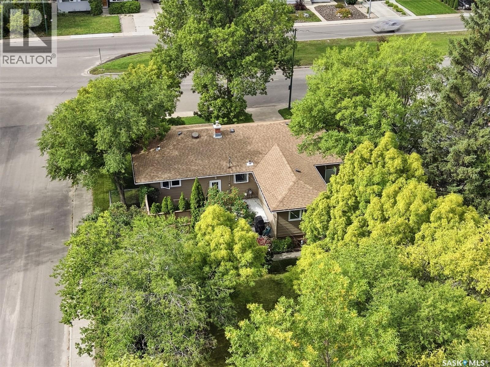 2809 Clarence Avenue S, Saskatoon, Saskatchewan  S7J 1M7 - Photo 37 - SK048482