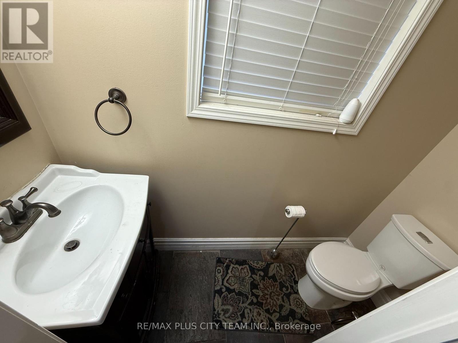 844 Luxton Drive, Milton, Ontario  L9T 6Y5 - Photo 8 - W13659626