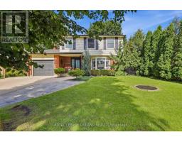 32 HUNTER WOODS CRESCENT, London South, Ontario
